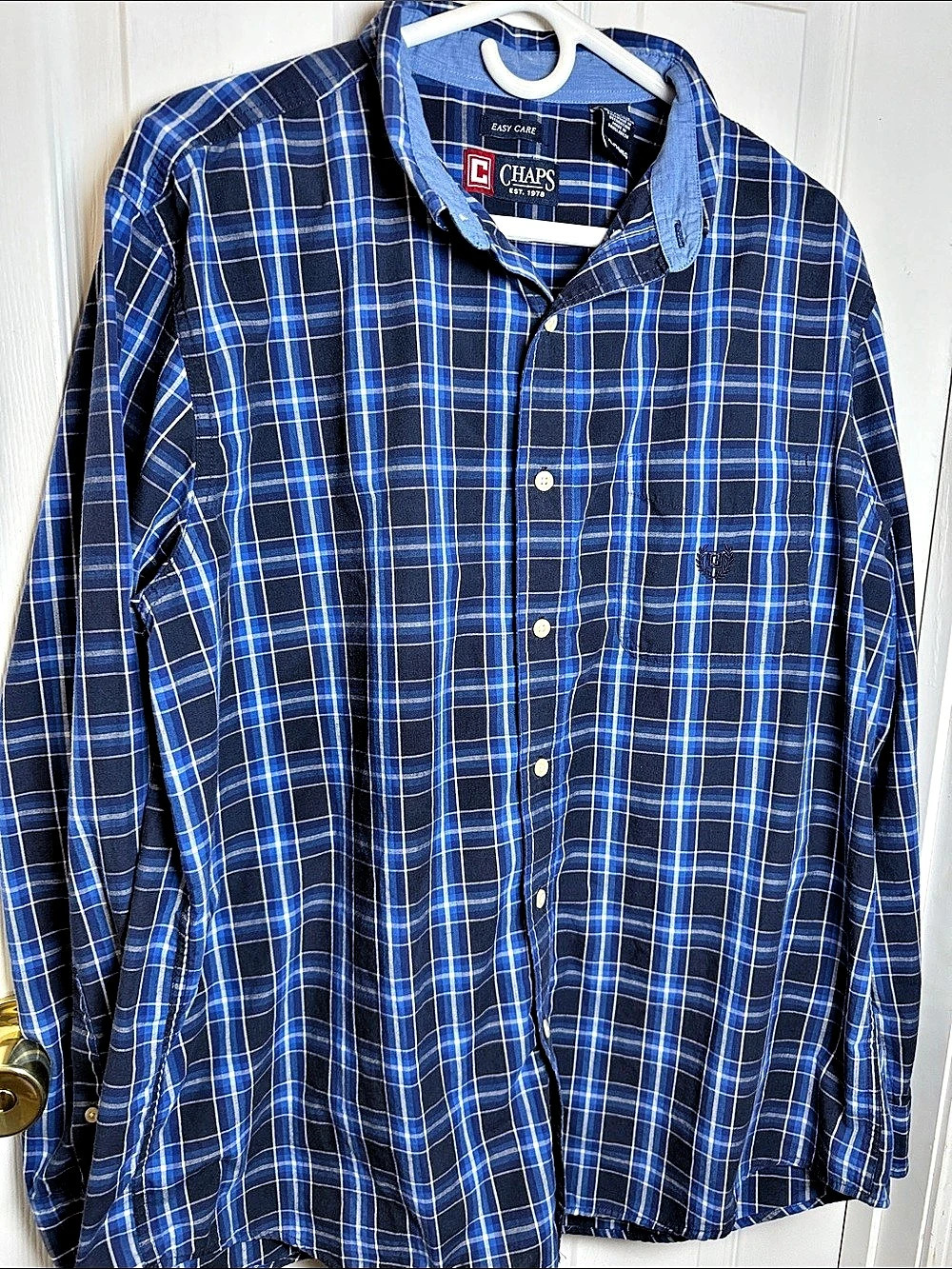Chaps Plaid Button Down in Blue & White XL Like New